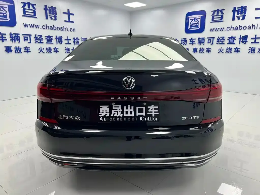 Volkswagen Passat — фото 8