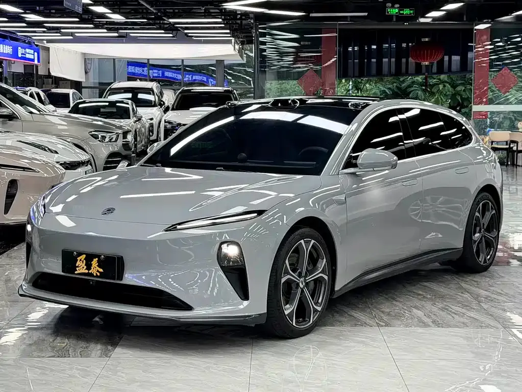 NIO ET5T — фото 1
