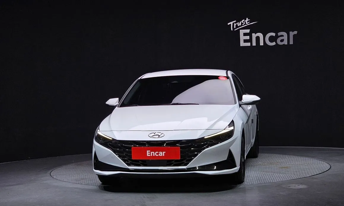 Hyundai AVANTE — фото 3