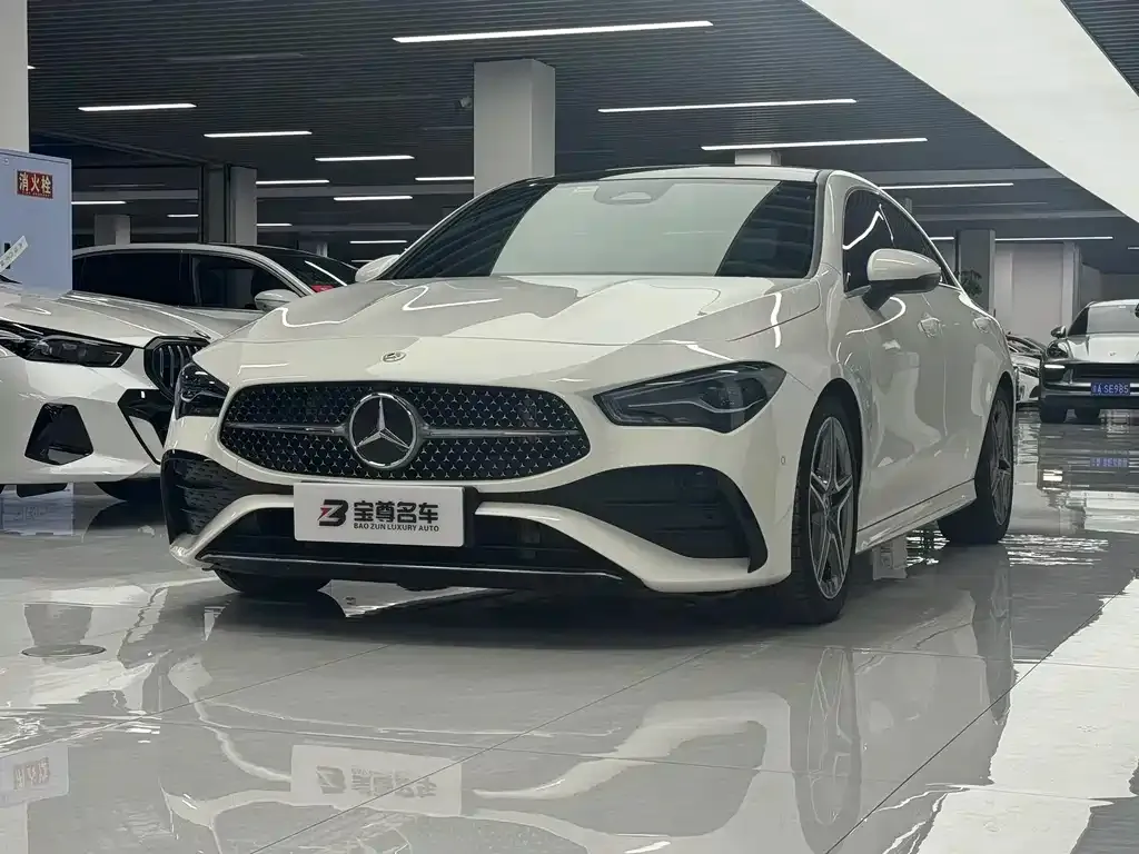 Mercedes-Benz CLA (Import) — фото 1