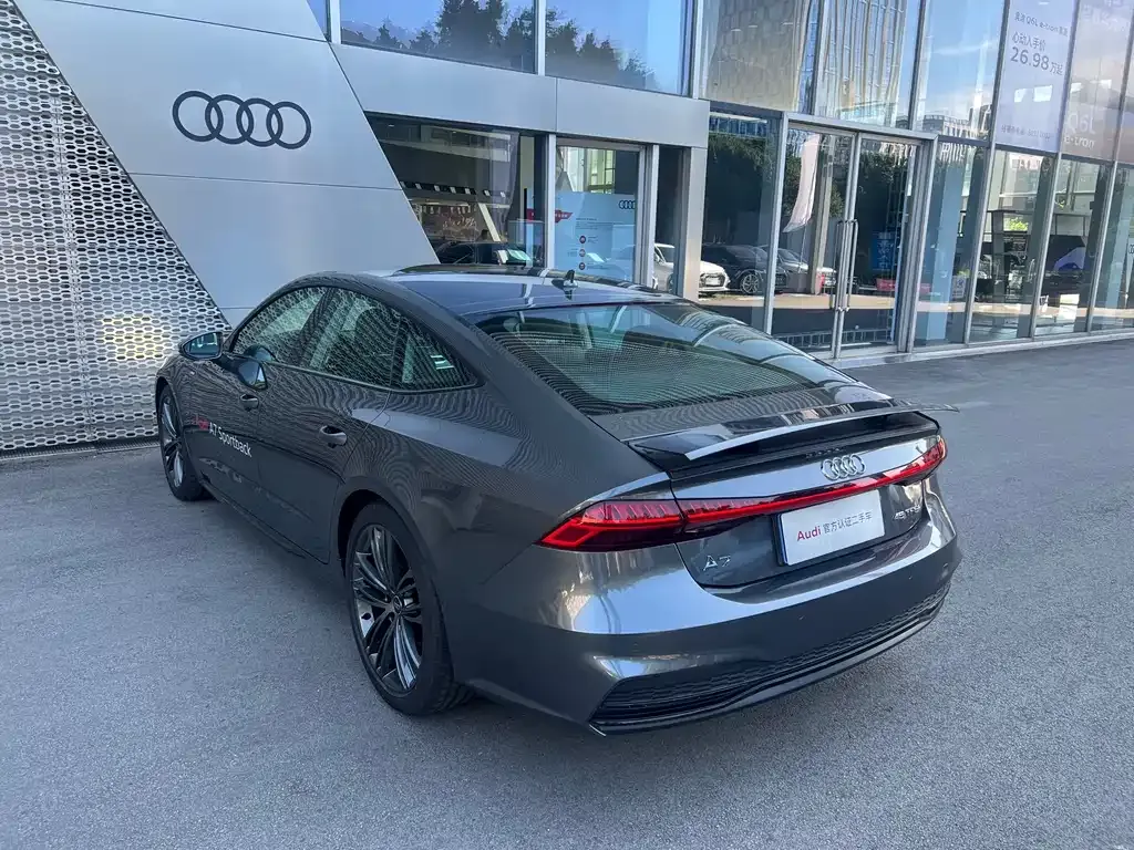 Audi A7 — фото 8