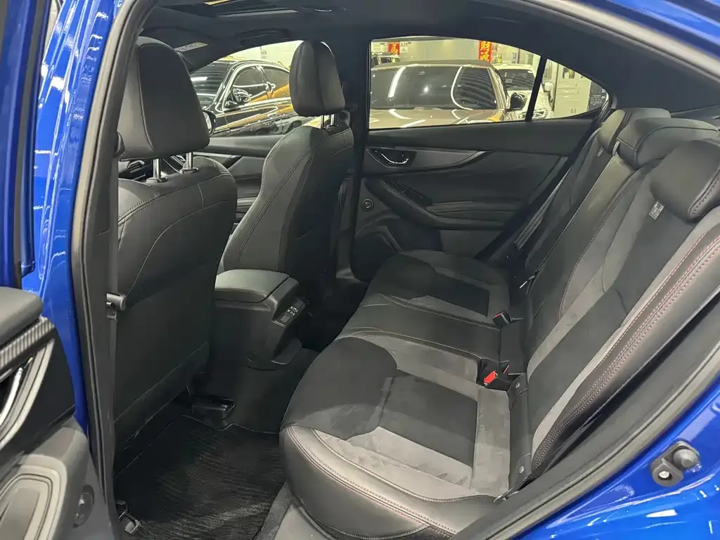 Subaru WRX — фото 7