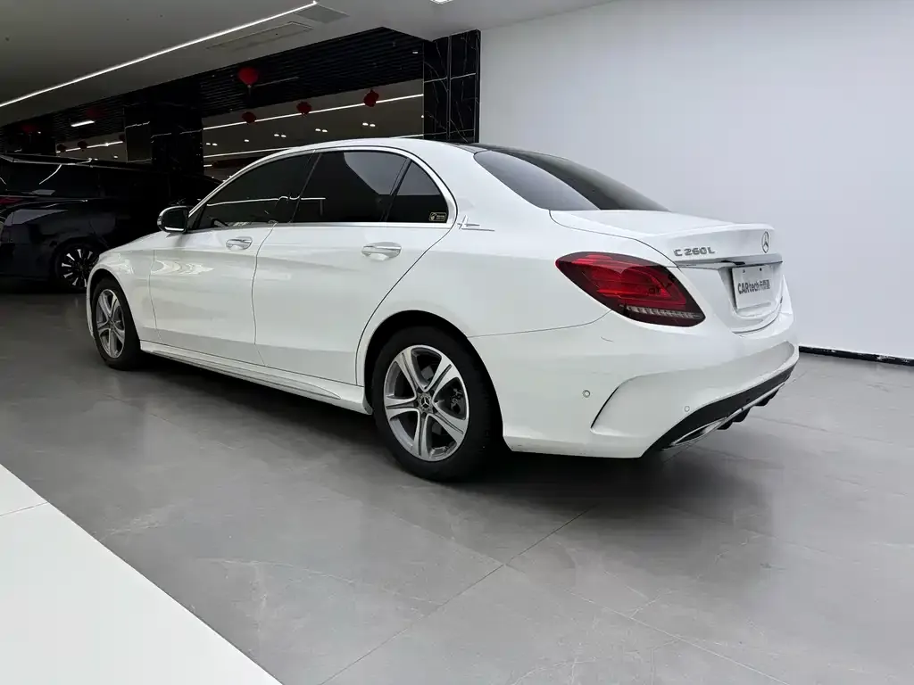 Mercedes-Benz C-Class — фото 9
