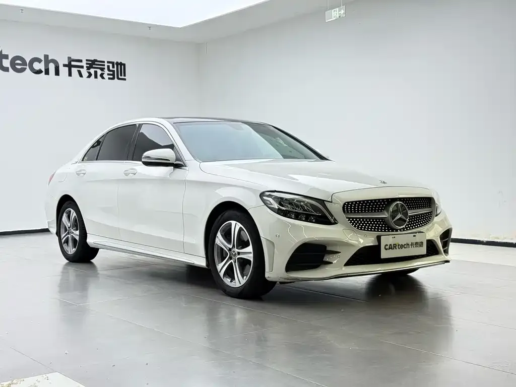 Mercedes-Benz C-Class — фото 4