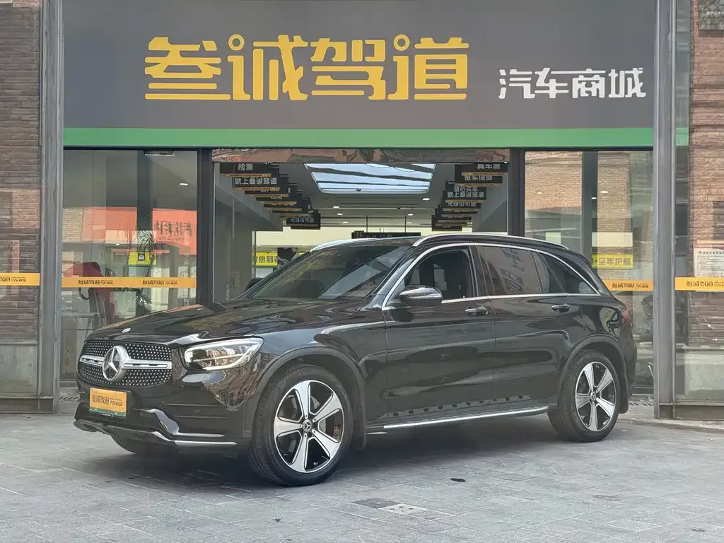 Mercedes-Benz GLC — фото 1
