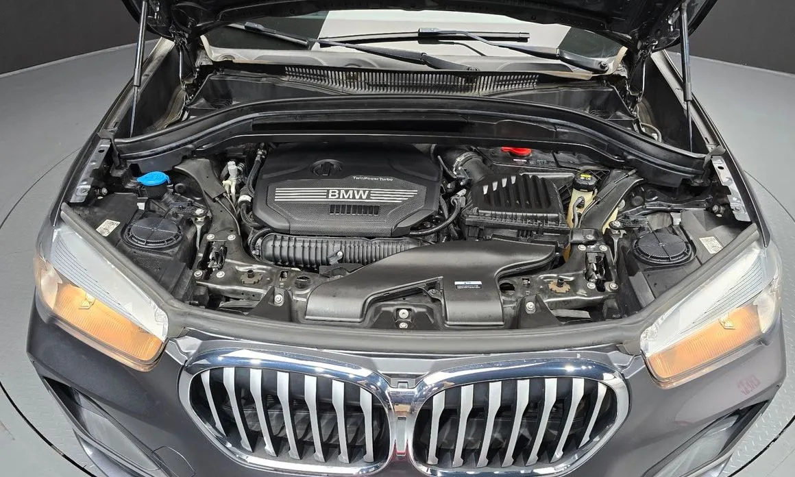 BMW X1 — фото 10