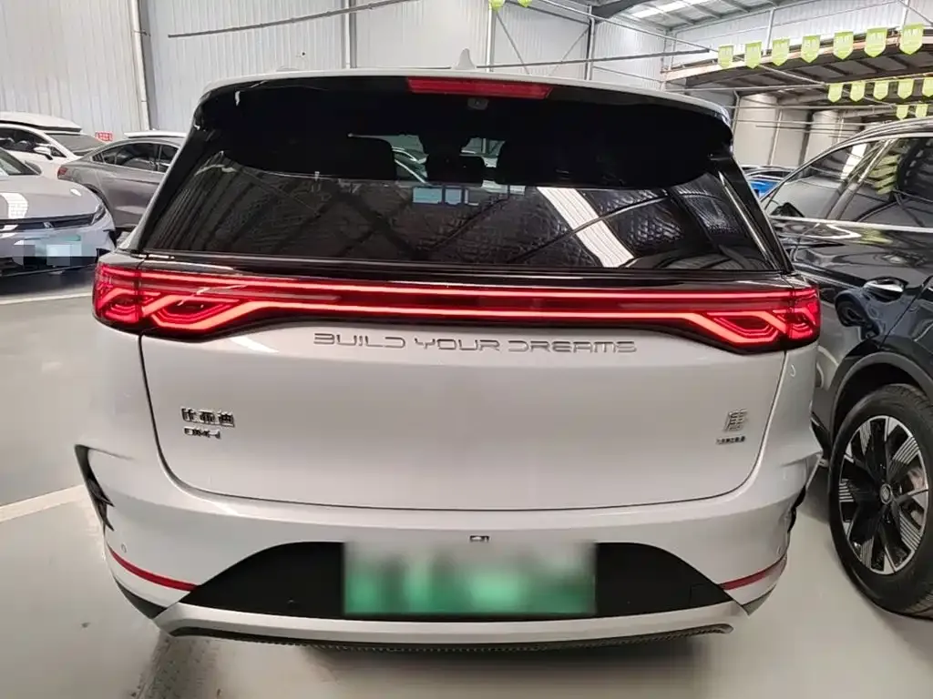 BYD Tang New Energy — фото 10
