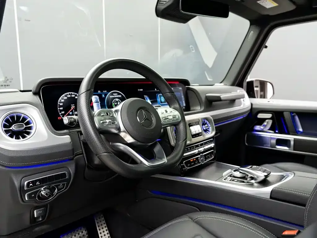 Mercedes-Benz G-Class — фото 10