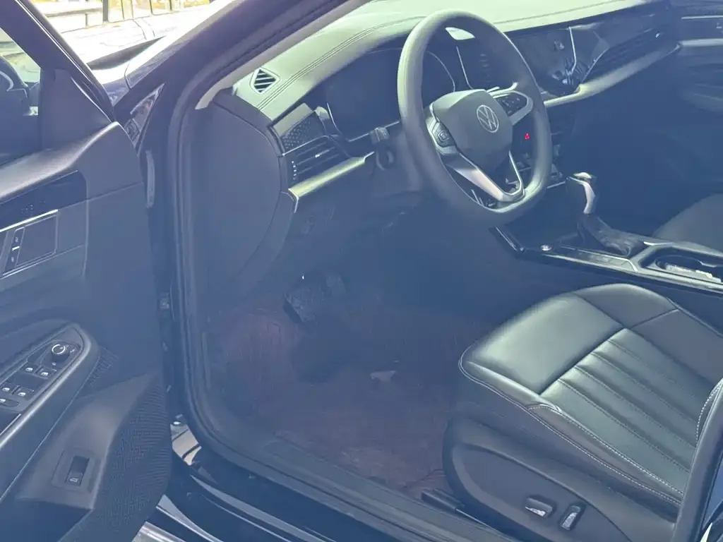 Volkswagen Passat — фото 2