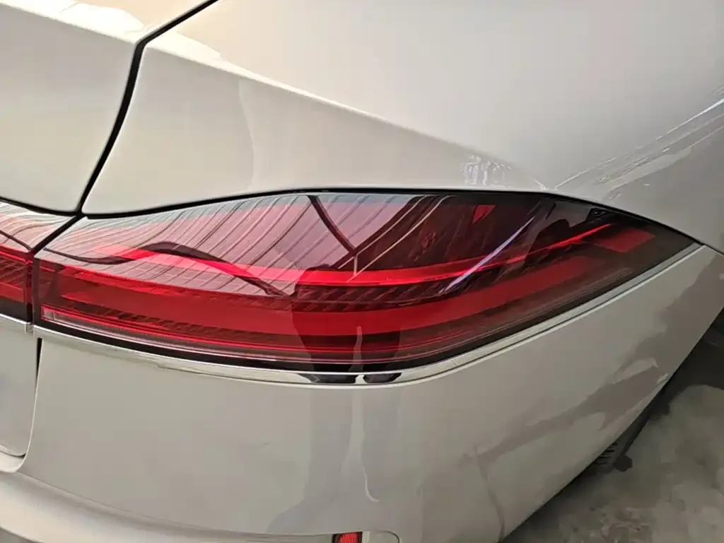 Roewe M7 DMH — фото 2