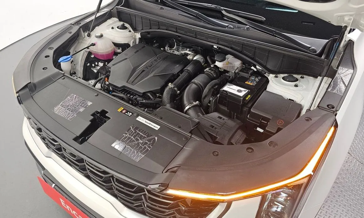 Kia Sorento — фото 10