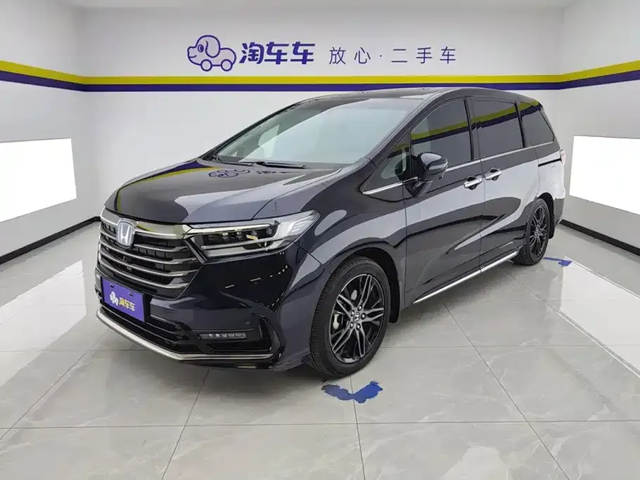 Honda Odyssey — фото 1