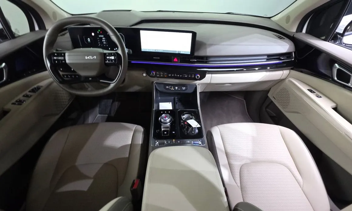Kia Carnival — фото 6