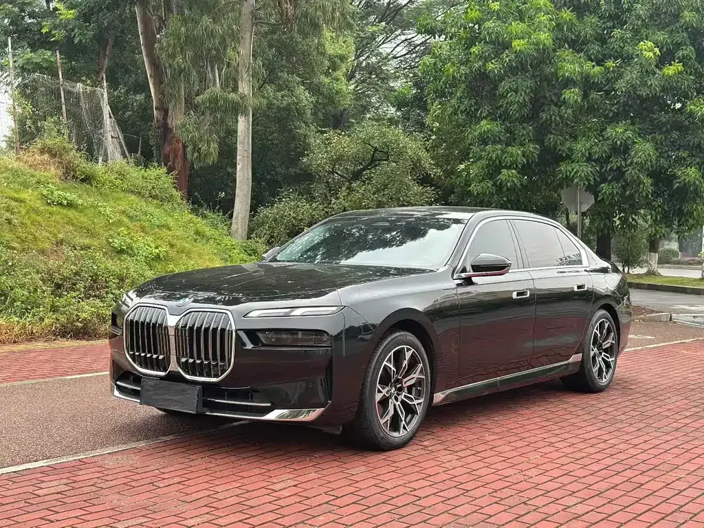 BMW 7 Series 735Li Luxury 1