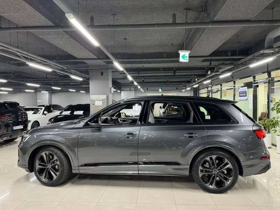 Audi Q7 2026 из KR, фото 5