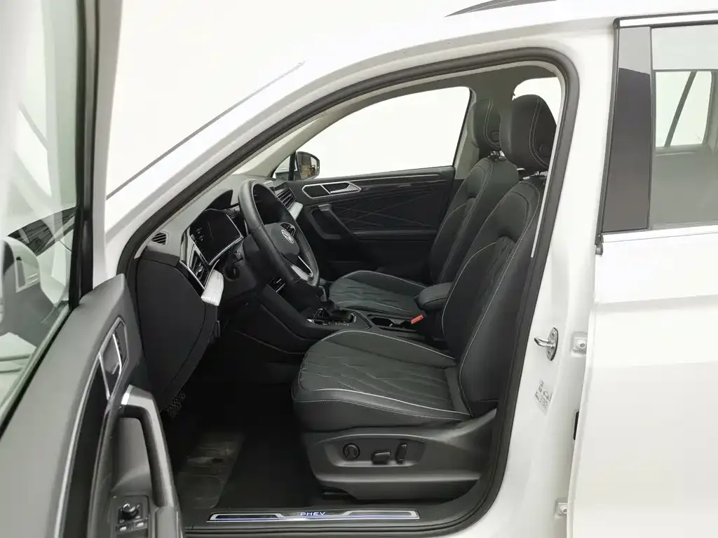 Volkswagen 途观L插电混动 — фото 4