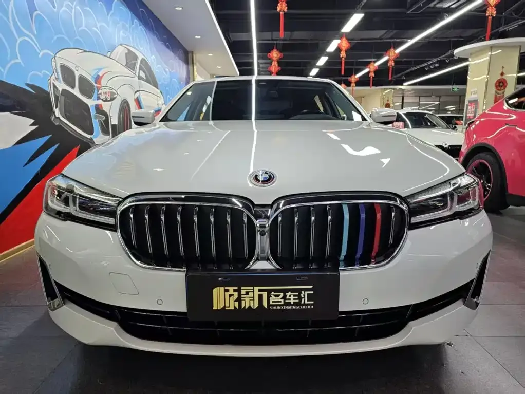 BMW 5 Series — фото 2