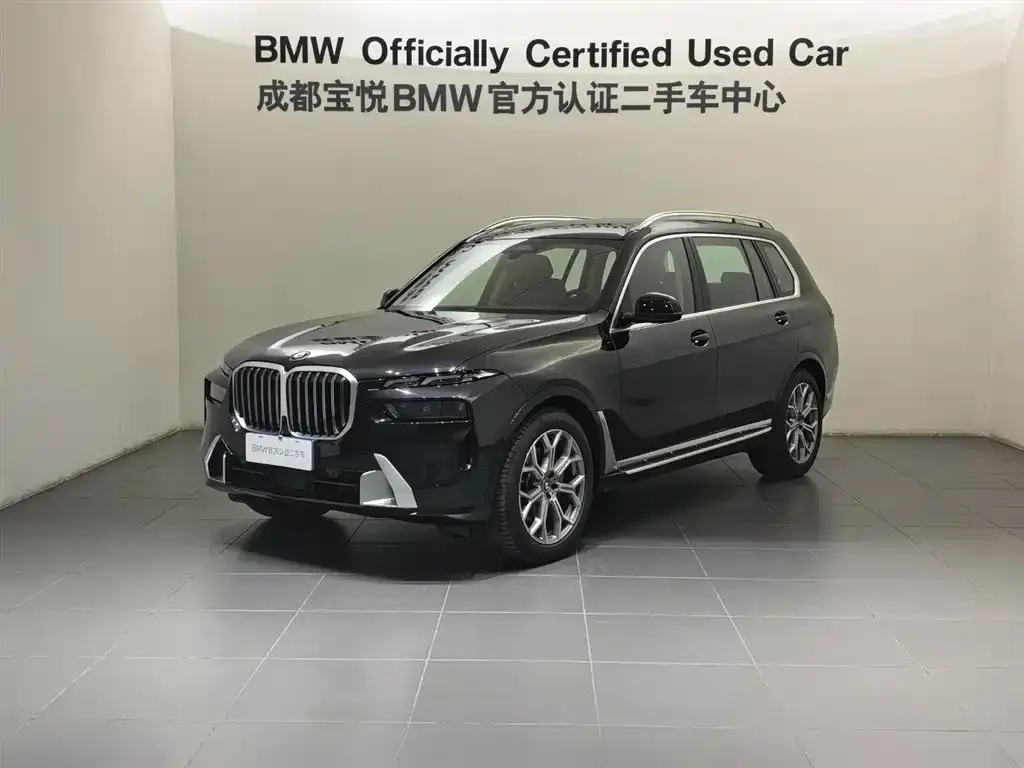BMW X7 — фото 1