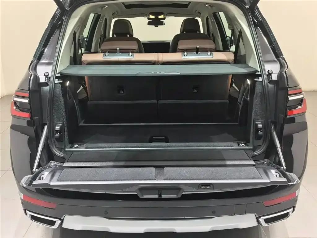 BMW X7 — фото 6