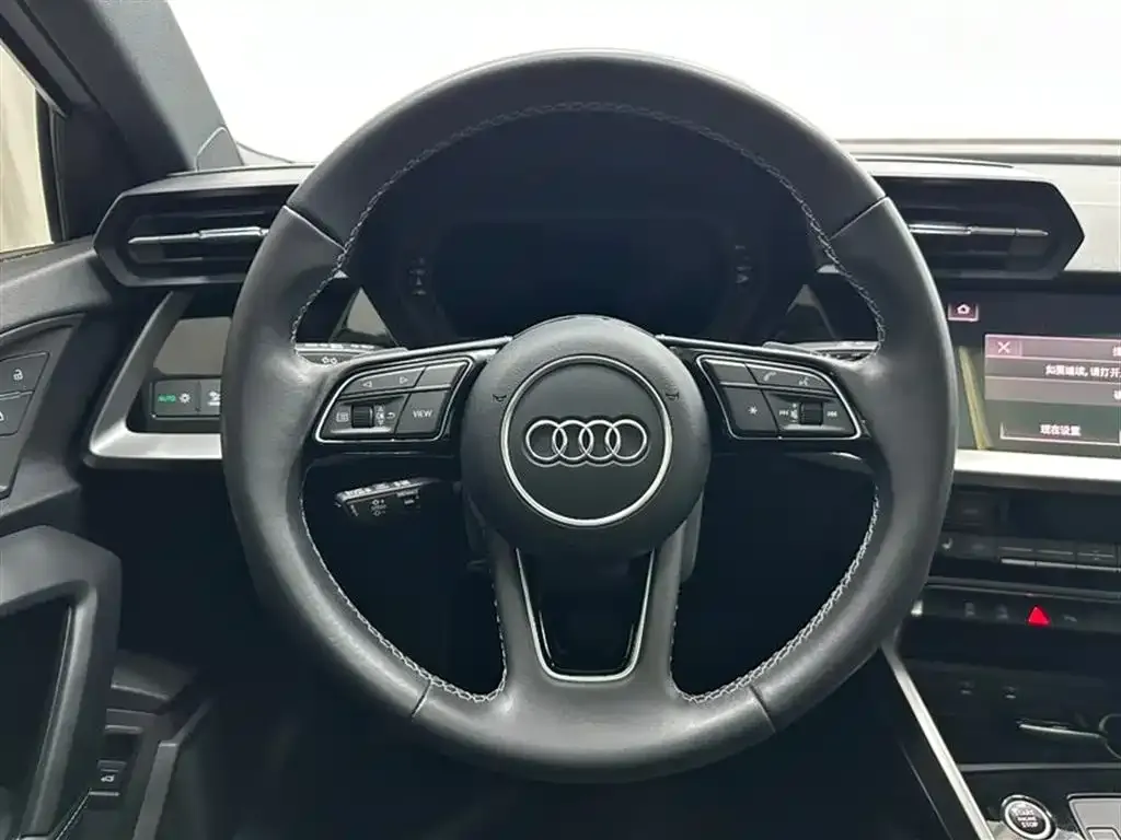 Audi A3 — фото 2