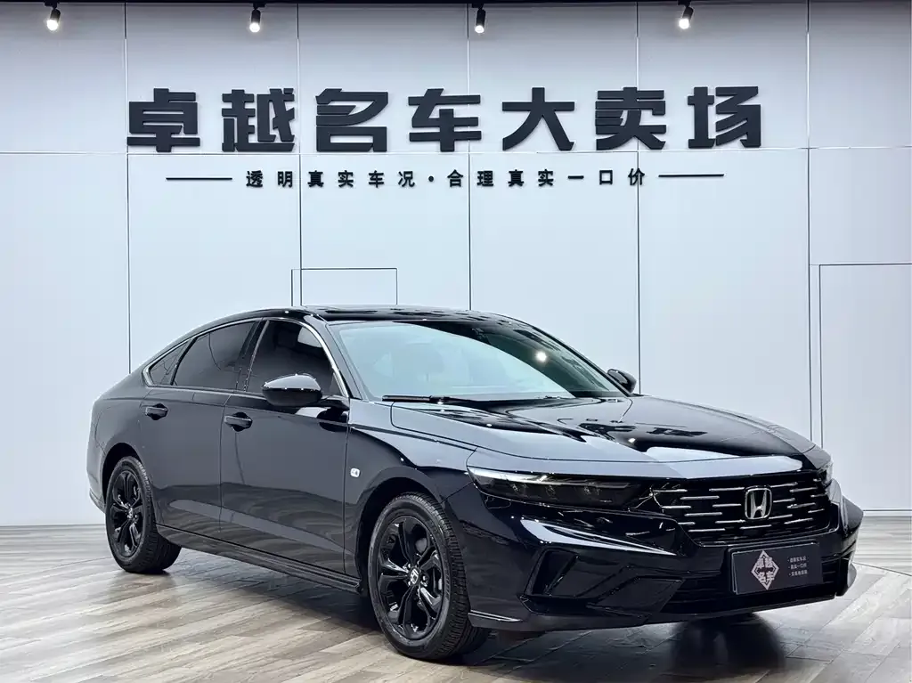 Honda Accord — фото 6