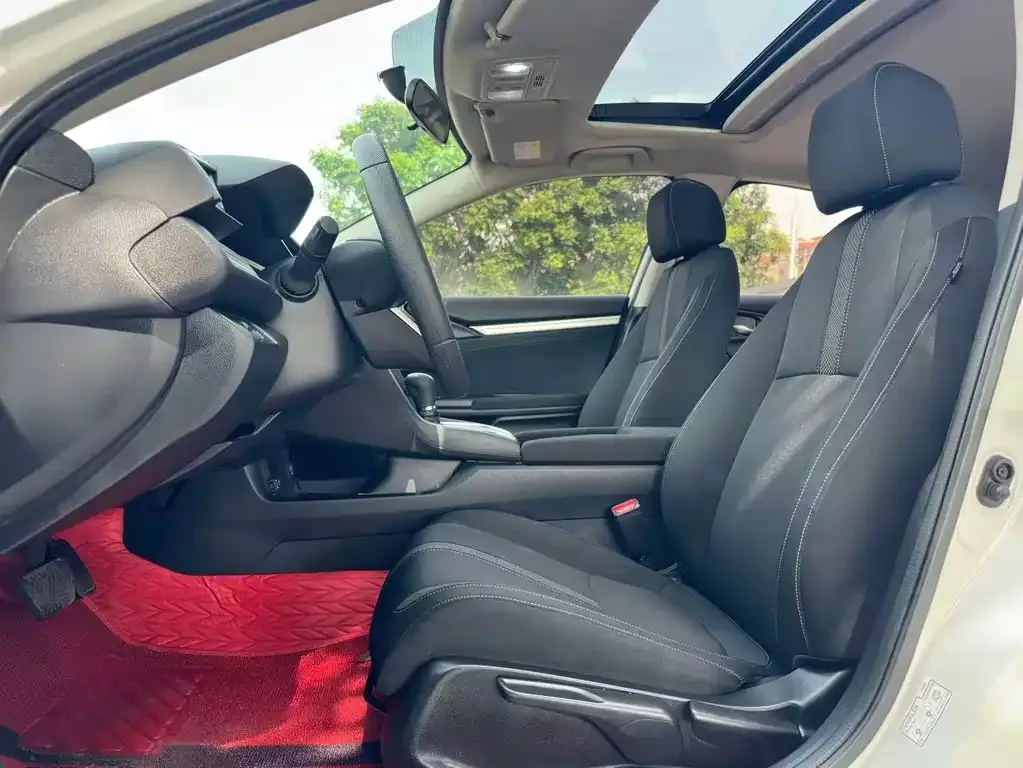 Honda Civic — фото 8