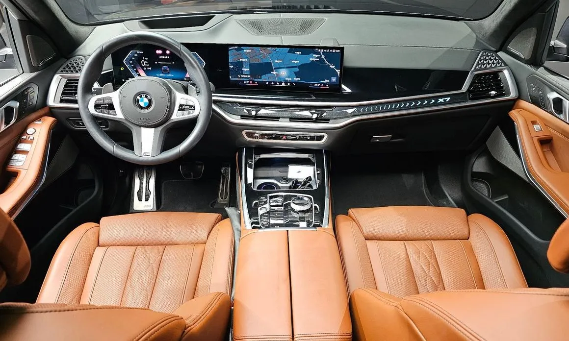 BMW X7 — фото 9
