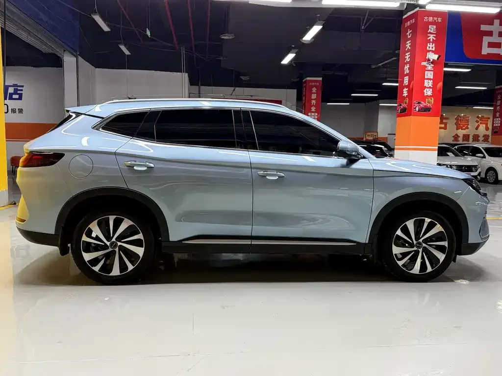 BYD PLUS New Energy — фото 7