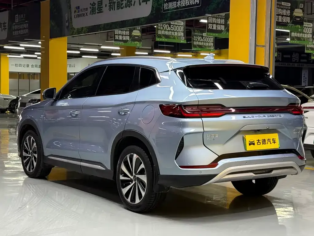 BYD PLUS New Energy — фото 4