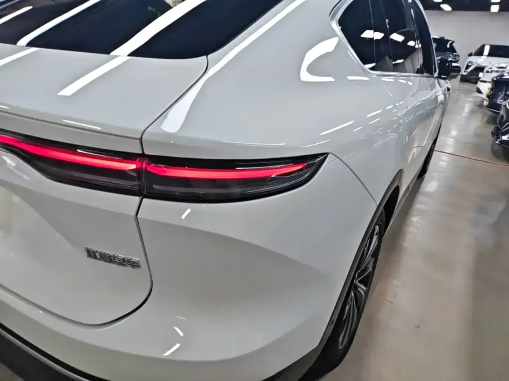 NIO EC7 — фото 4