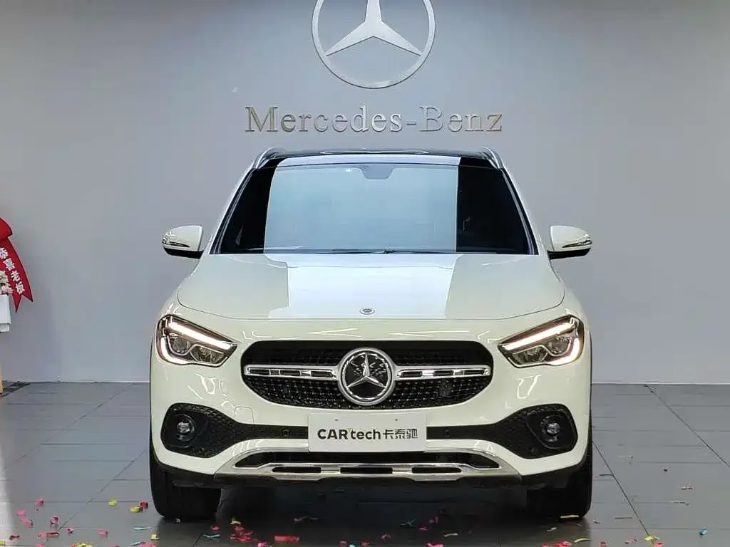 Mercedes-Benz GLA — фото 10