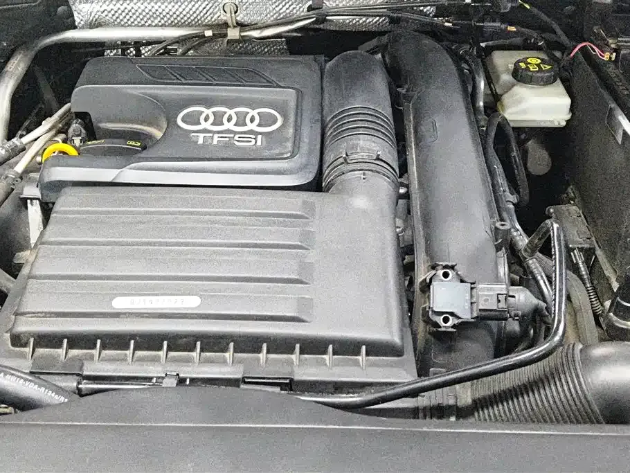 Audi Q3 — фото 10