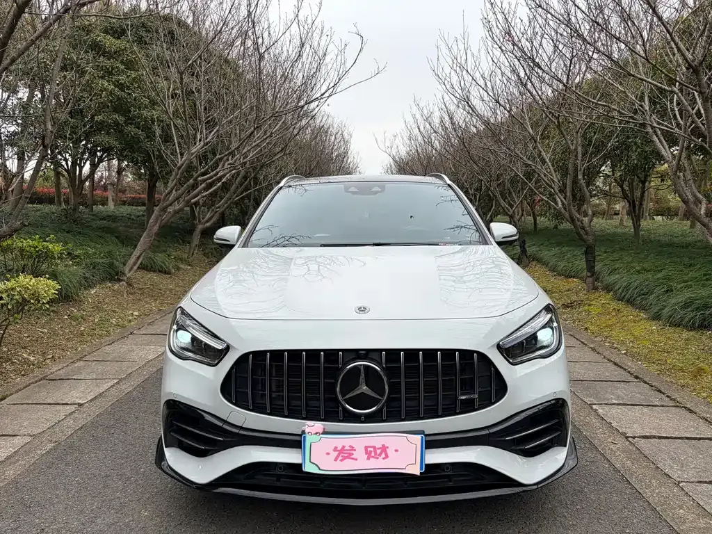 Mercedes-Benz GLA AMG — фото 1