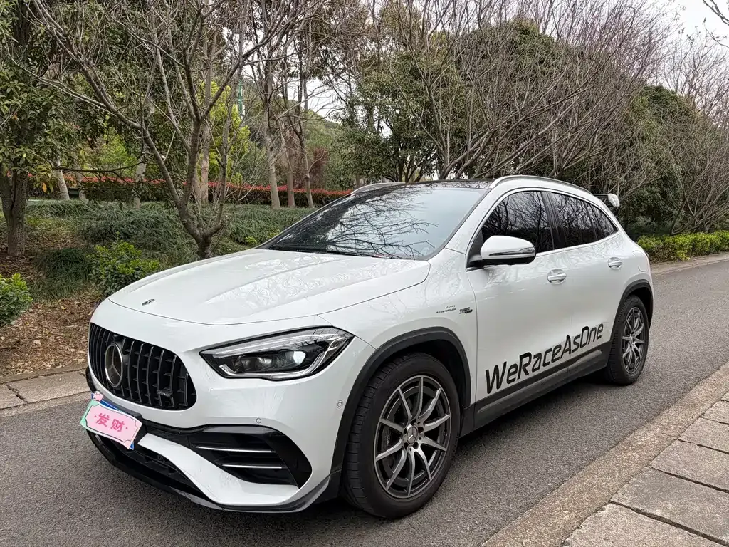 Mercedes-Benz GLA AMG — фото 9