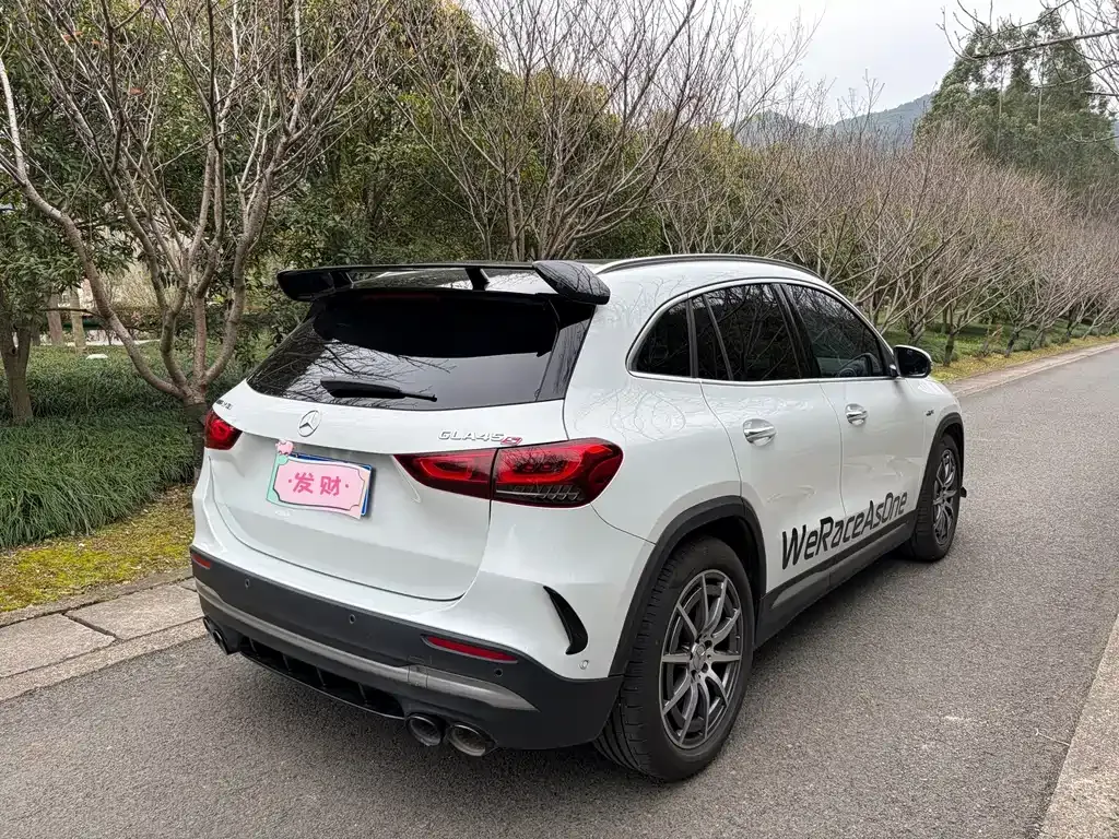 Mercedes-Benz GLA AMG — фото 10