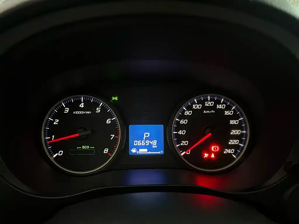 Mitsubishi Outlander — фото 2