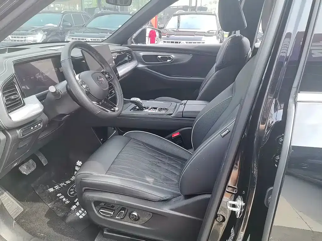 GAC Motor Trumpchi GS8 — фото 8