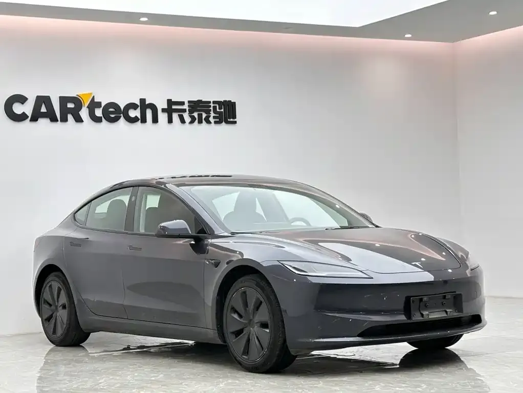 Tesla Model 3 — фото 5