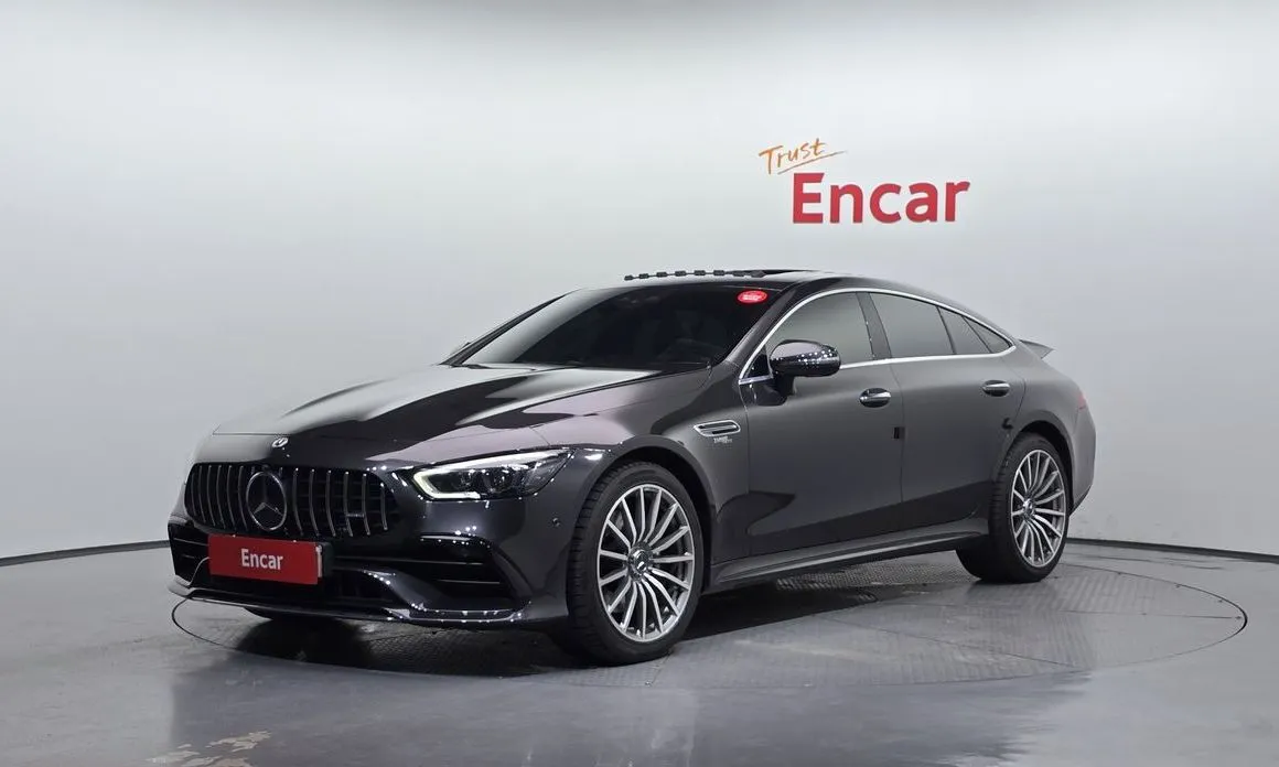 Mercedes-Benz AMG GT — фото 1