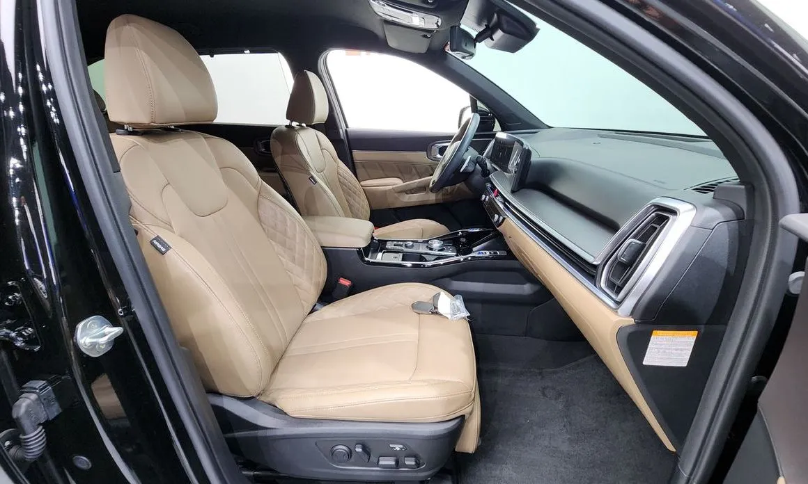 Kia Sorento — фото 10