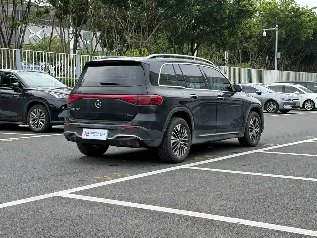 Mercedes-Benz EQB 2026 из CN, фото 8