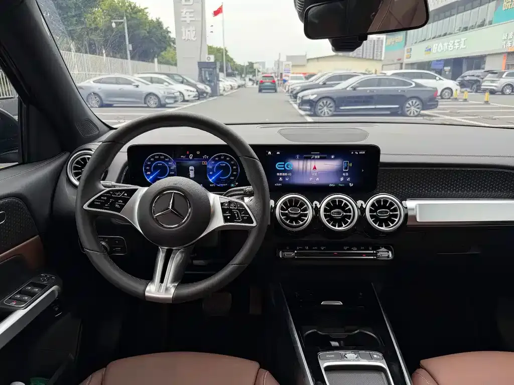 Mercedes-Benz EQB 2026 из CN, фото 3