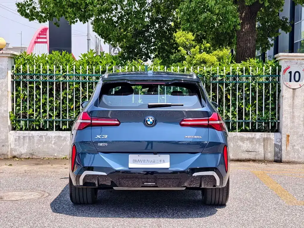 BMW X3 — фото 8