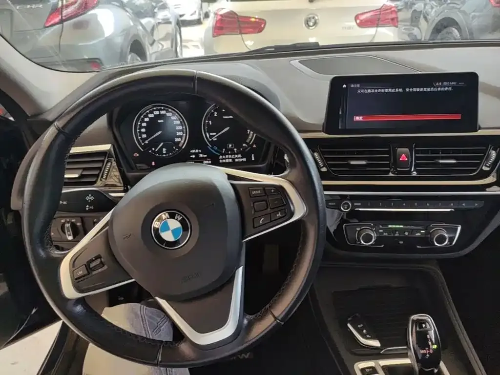 BMW 1 Series — фото 10