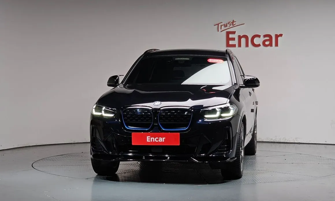 BMW iX3 2024 из KR, фото 2