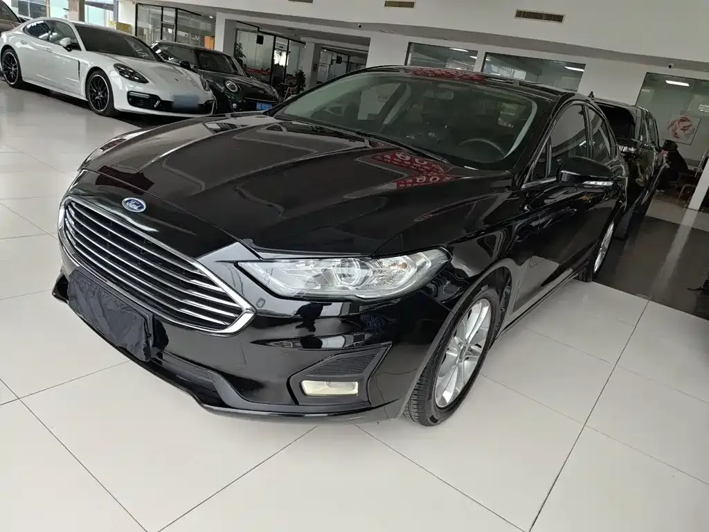 Ford Mondeo — фото 10