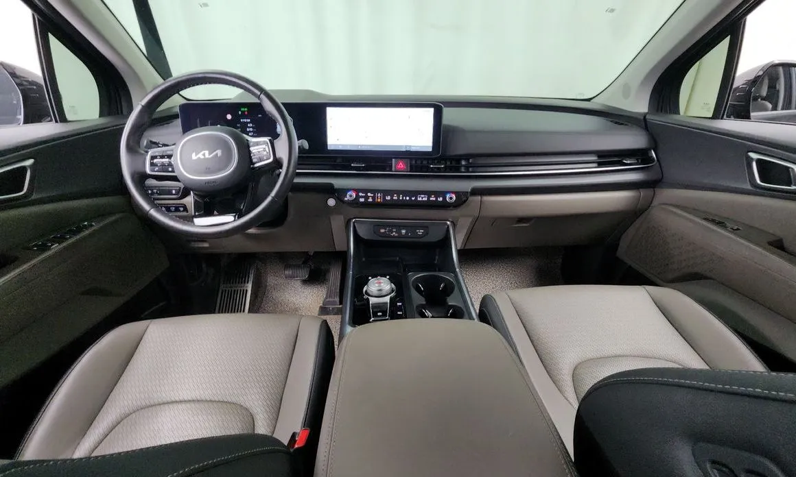 Kia Carnival — фото 2