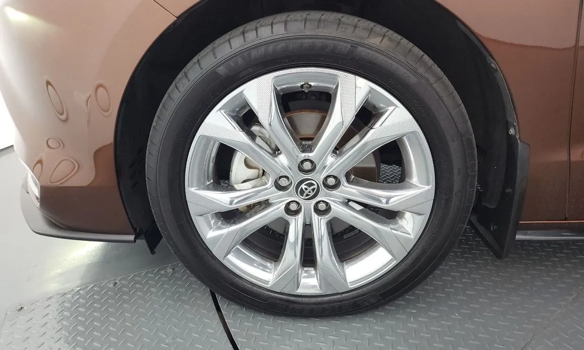 Toyota Sienna 2022 из KR, фото 4