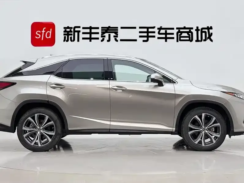 Lexus RX — фото 2