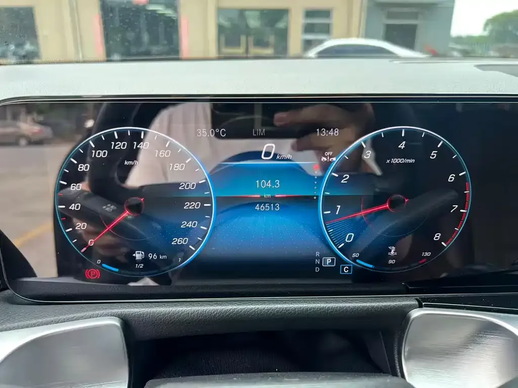 Mercedes-Benz GLB 2023 из CN, фото 3